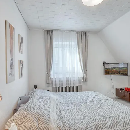 Apartament Lovely In With Wifi